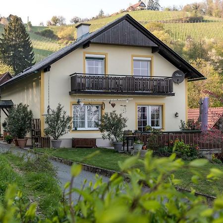 Privatzimmer Haring Kitzeck im Sausal Buitenkant foto