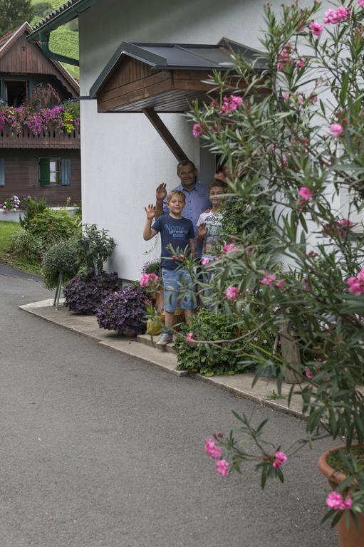 Privatzimmer Haring Kitzeck im Sausal Buitenkant foto